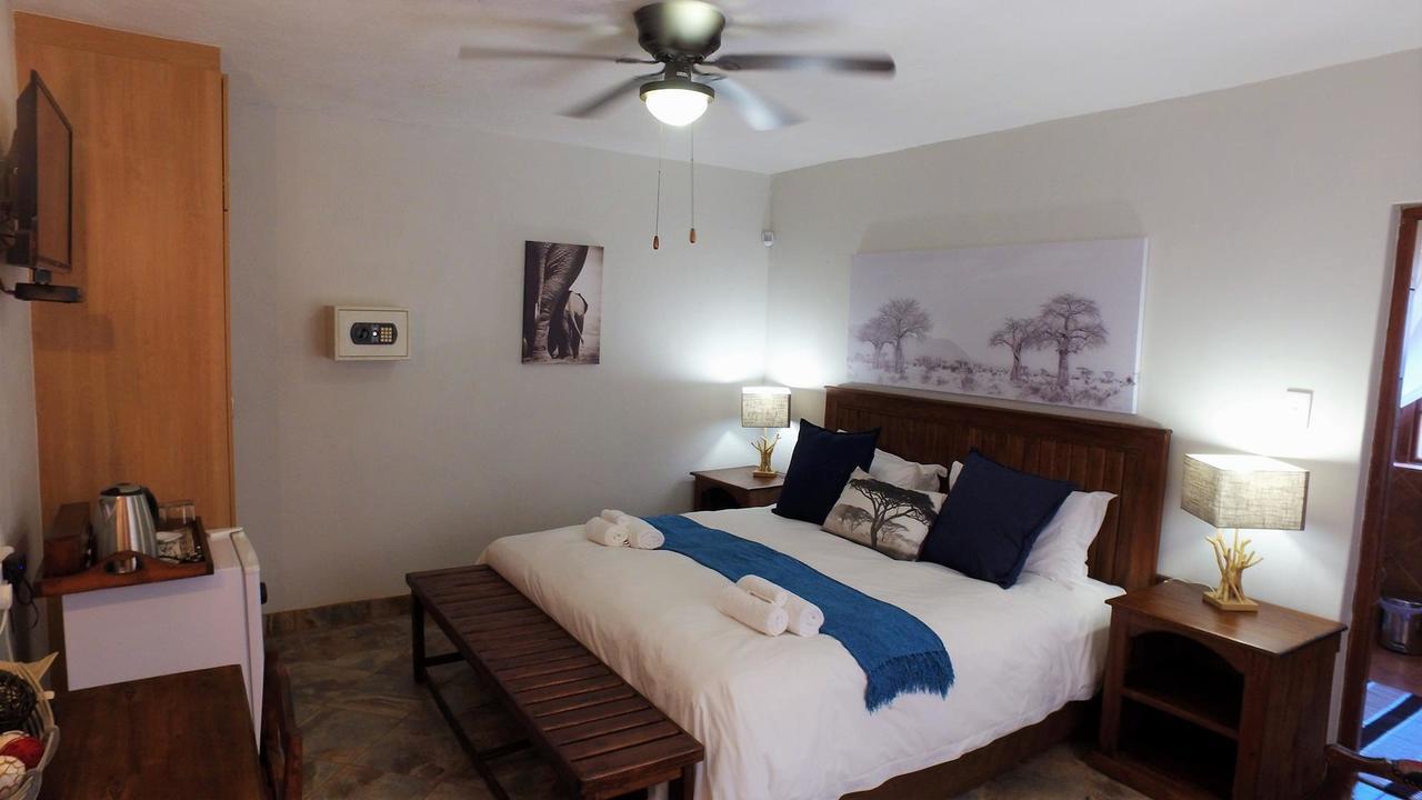 Beyond The Boma Boutique Guesthouse Marloth Park Ngoại thất bức ảnh
